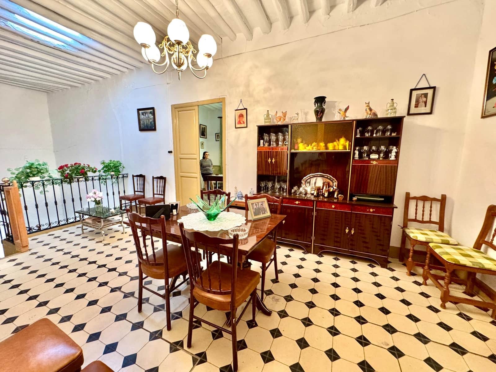 Chalet de 12 habitaciones en Laroles en venta con garaje - 129.500 € (Ref: 9603109)