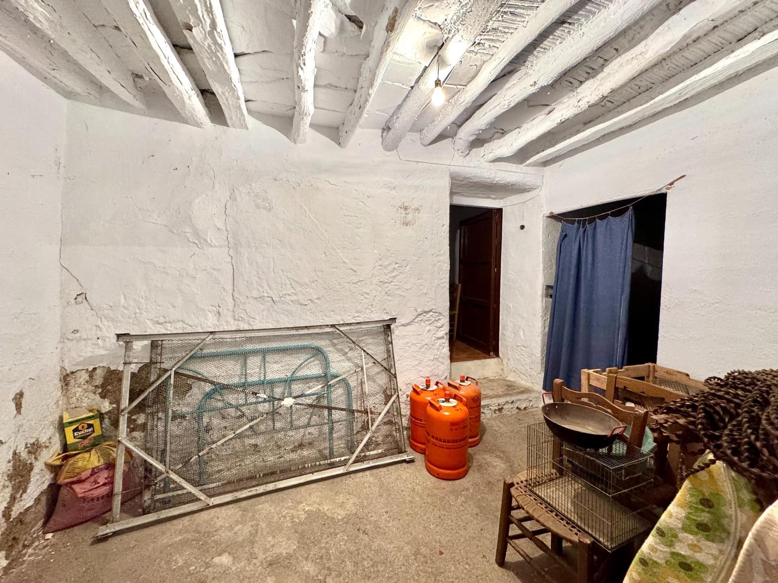 Chalet de 12 habitaciones en Laroles en venta con garaje - 129.500 € (Ref: 9603109)