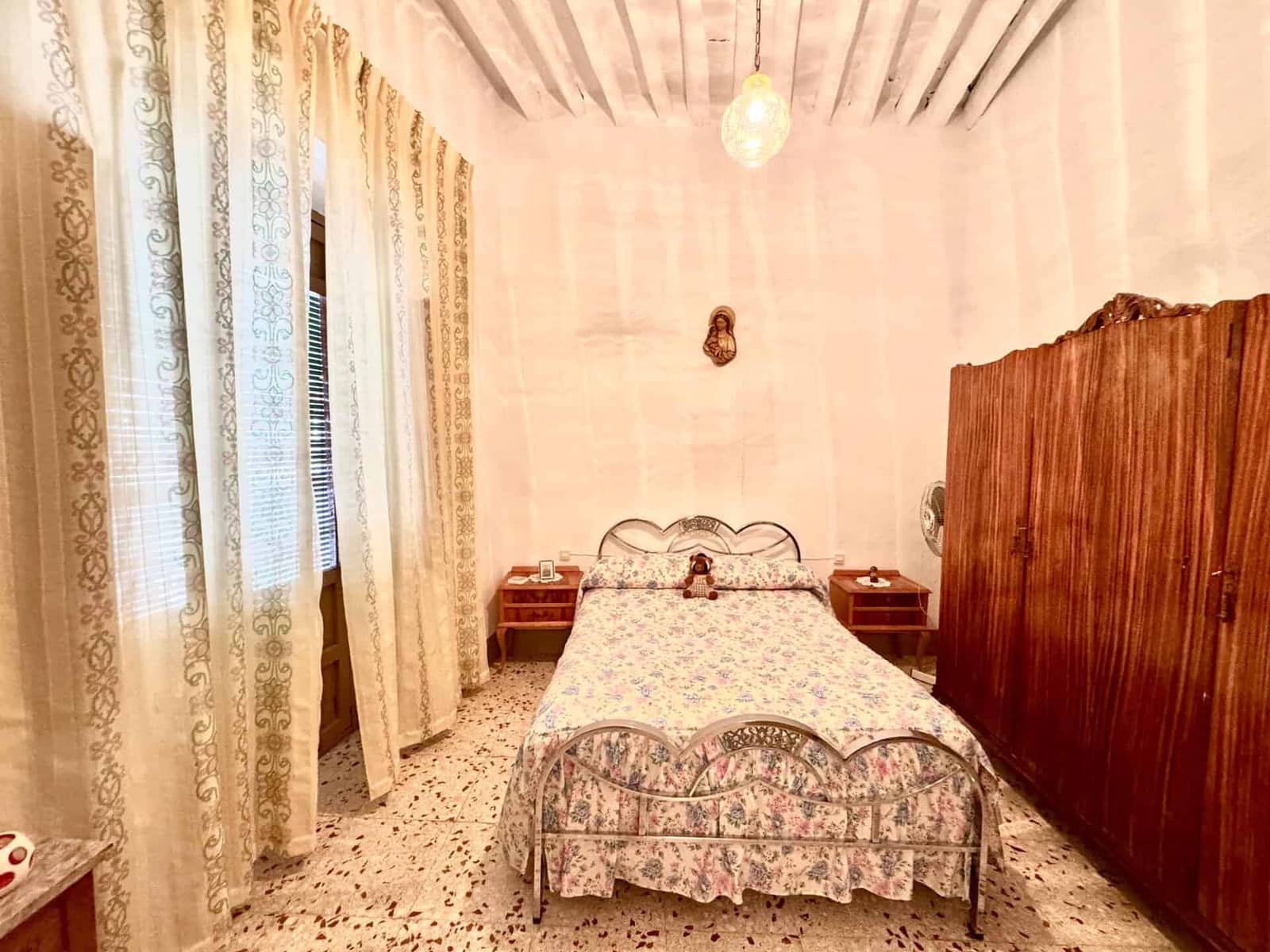 Chalet de 12 habitaciones en Laroles en venta con garaje - 129.500 € (Ref: 9603109)