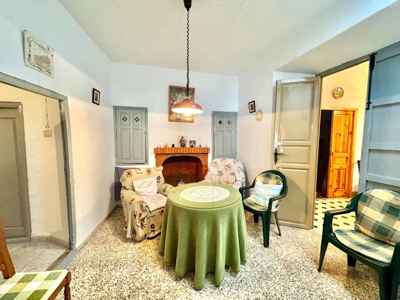 Chalet de 12 habitaciones en Laroles en venta con garaje - 129.500 € (Ref: 9603109)