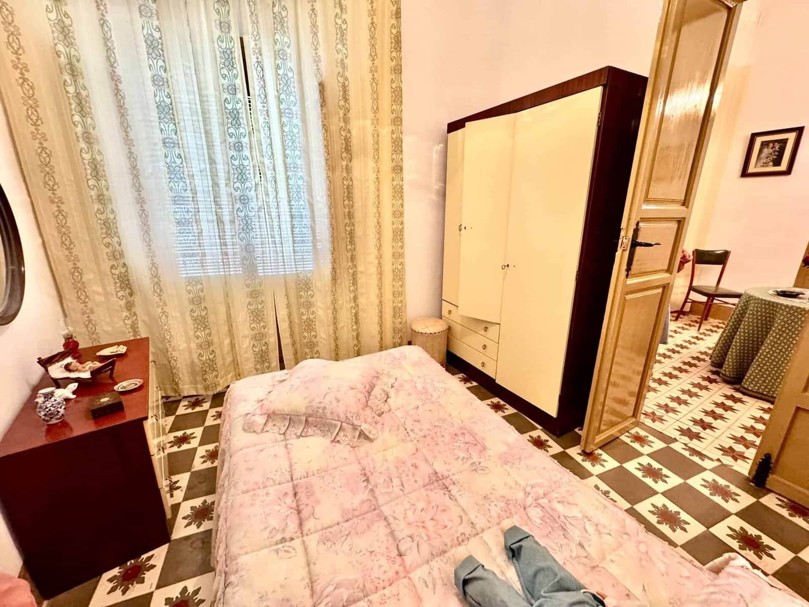 Chalet de 12 habitaciones en Laroles en venta con garaje - 129.500 € (Ref: 9603109)