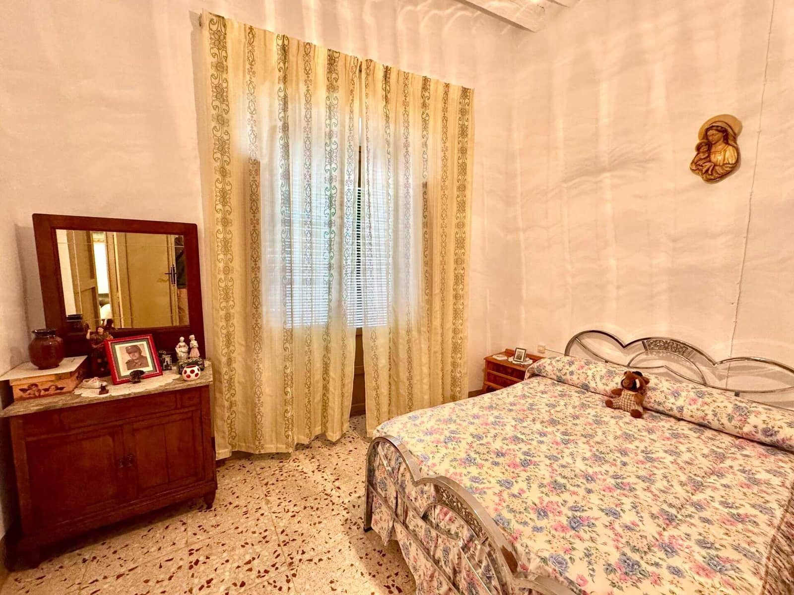 Chalet de 12 habitaciones en Laroles en venta con garaje - 129.500 € (Ref: 9603109)