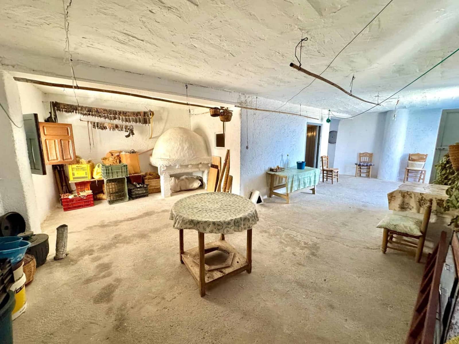 Chalet de 12 habitaciones en Laroles en venta con garaje - 129.500 € (Ref: 9603109)