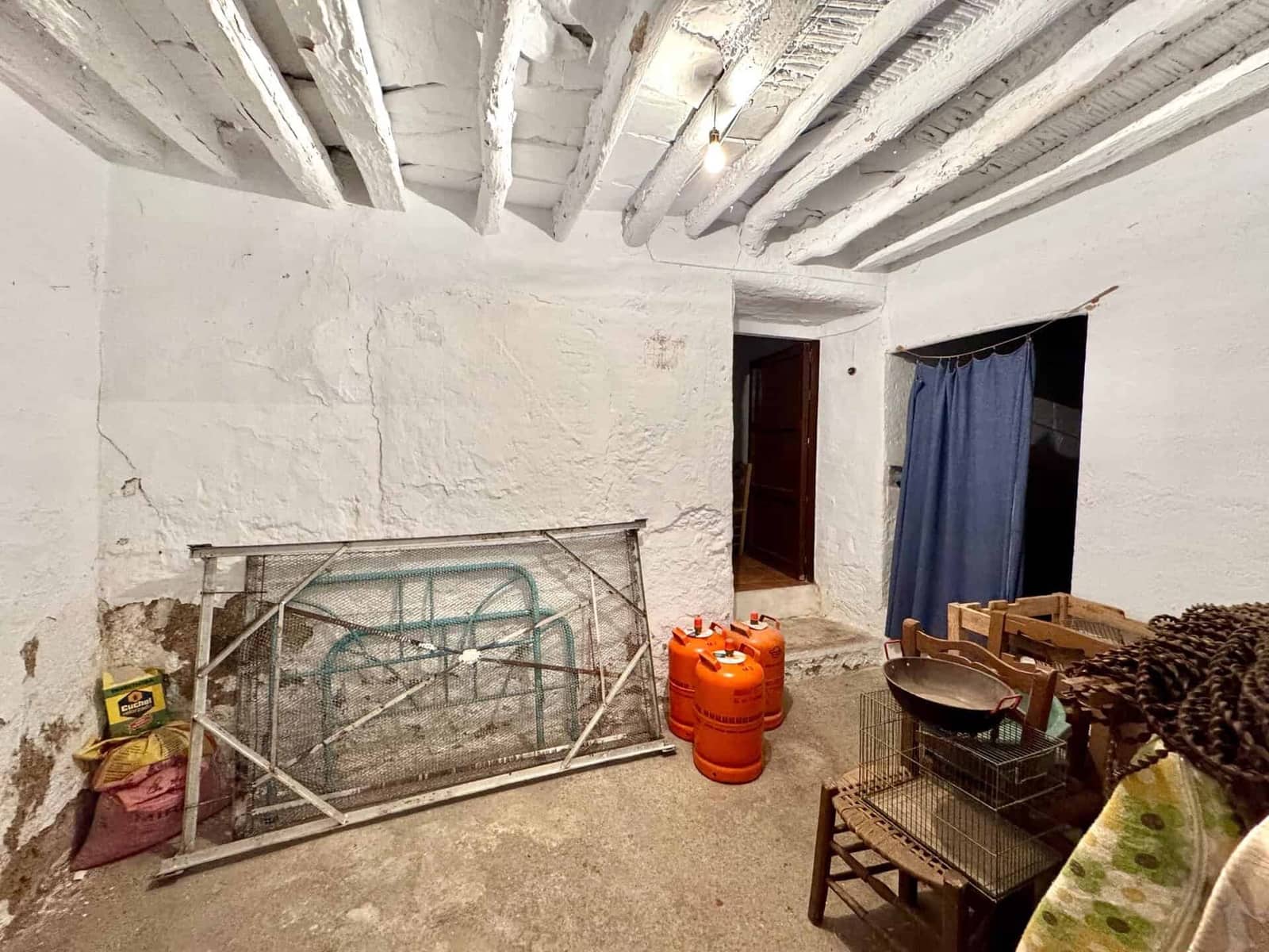 Chalet de 12 habitaciones en Laroles en venta con garaje - 129.500 € (Ref: 9603109)