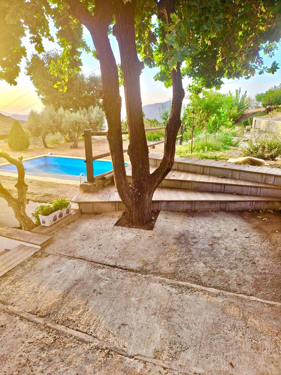 Chalet de 6 habitaciones en Bérchules en venta con piscina - 280.000 € (Ref: 9603110)