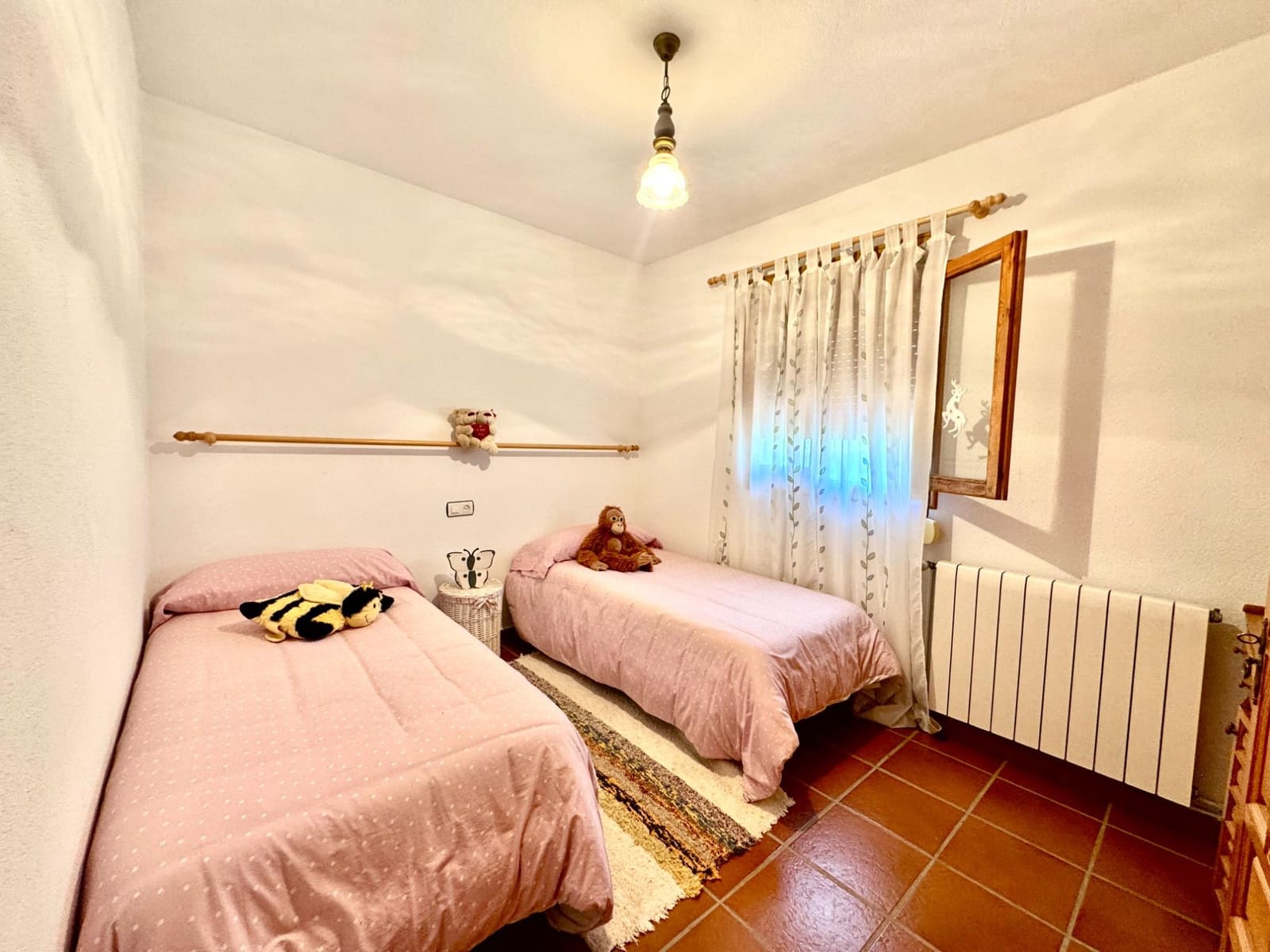 Chalet de 6 habitaciones en Bérchules en venta con piscina - 280.000 € (Ref: 9603110)