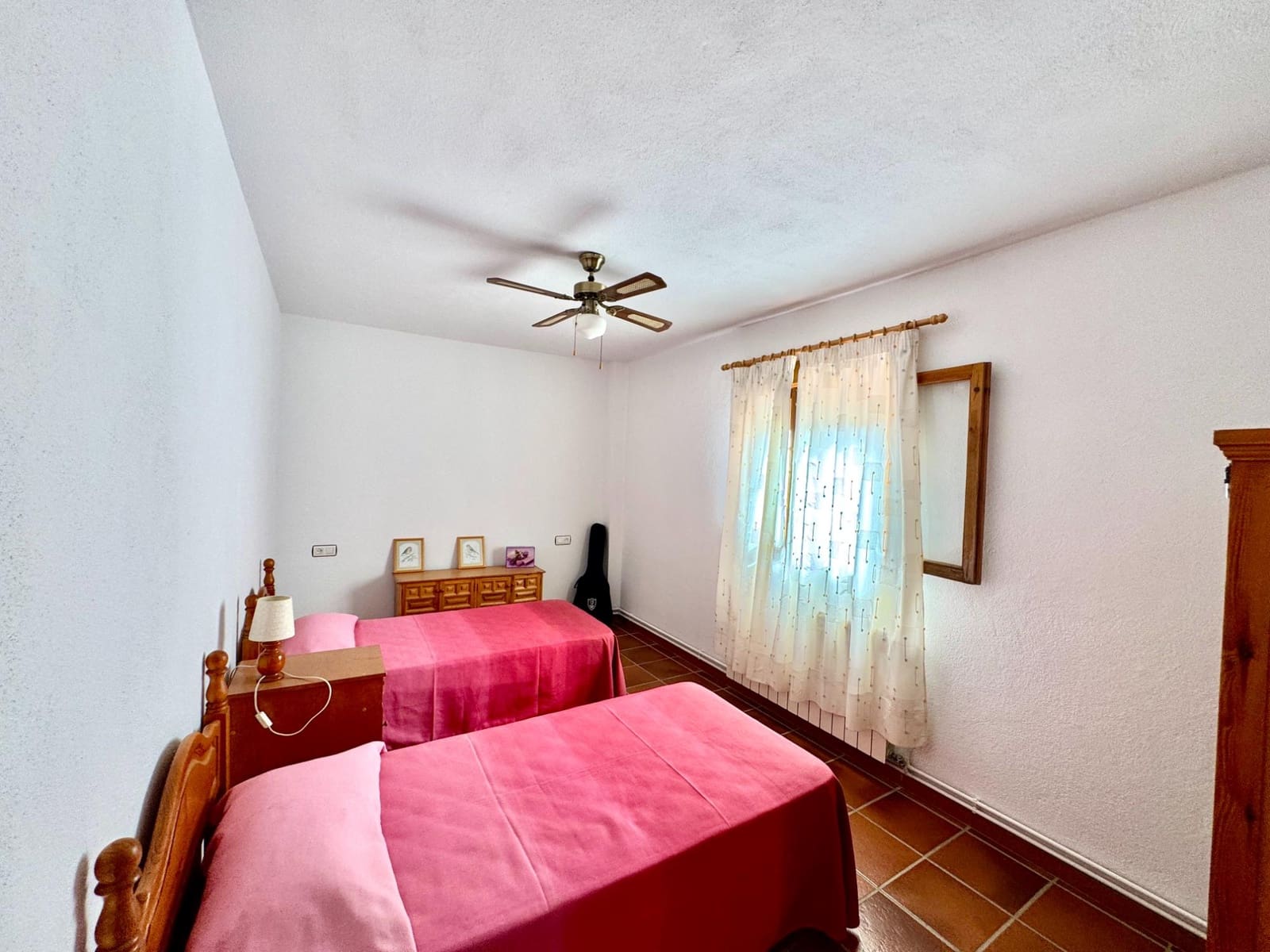 Chalet de 6 habitaciones en Bérchules en venta con piscina - 280.000 € (Ref: 9603110)