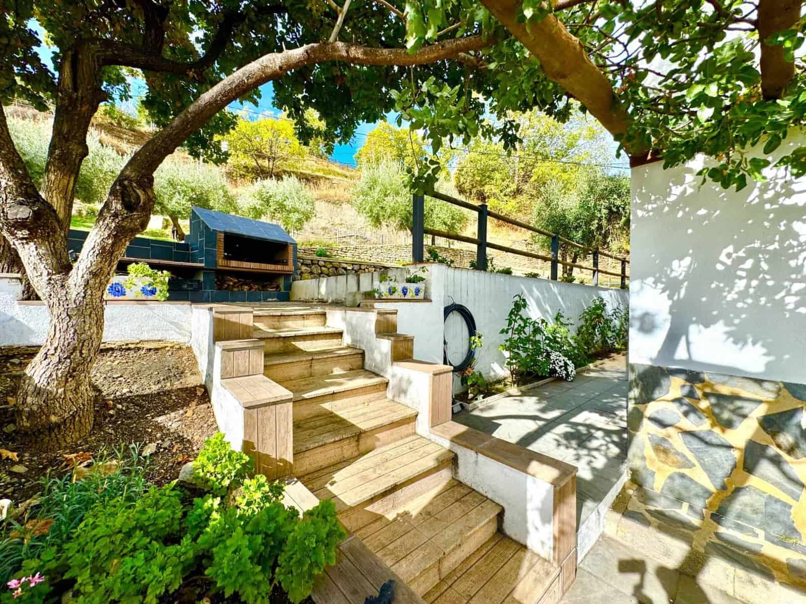 6 Zimmer Villa zu verkaufen in Berchules mit Pool - 280.000 € (Ref: 9603110)