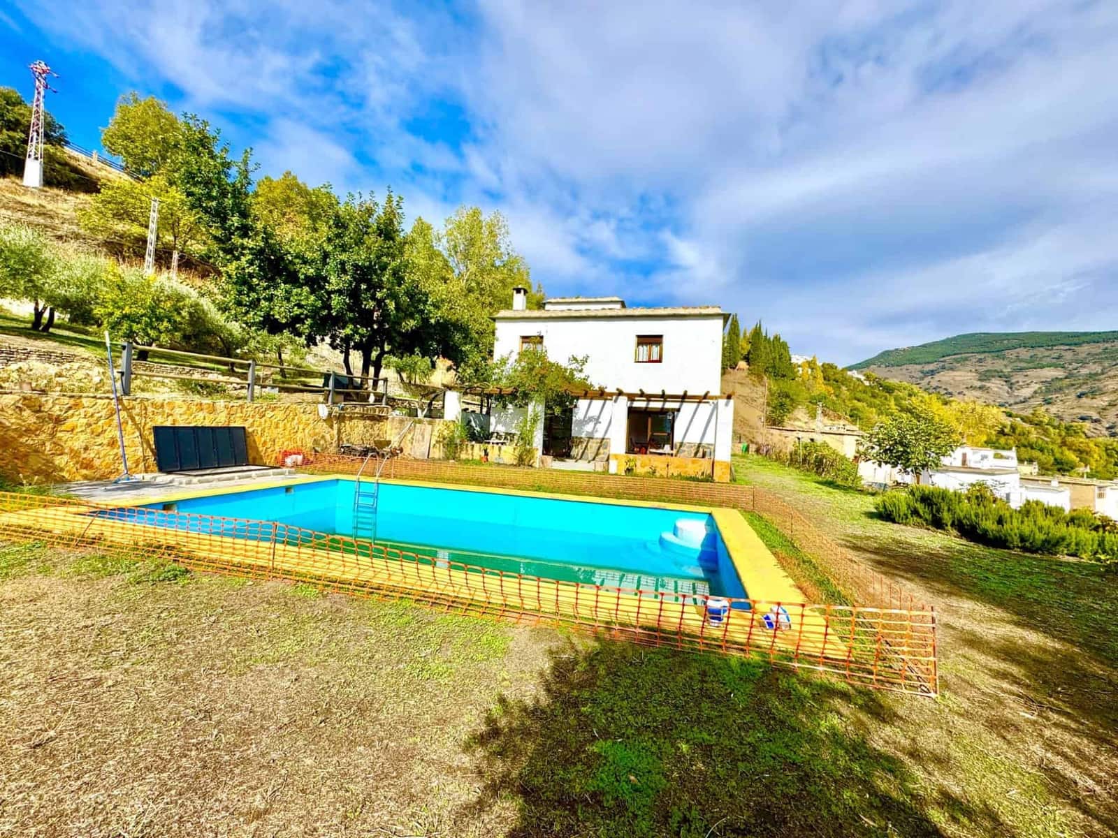 6 Zimmer Villa zu verkaufen in Berchules mit Pool - 280.000 € (Ref: 9603110)