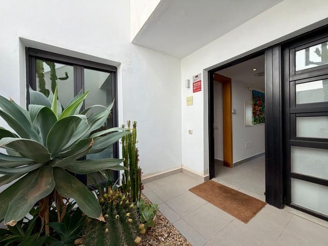 Apartamento de 3 habitaciones en Mojácar en venta con piscina garaje - 365.000 € (Ref: 9603111)