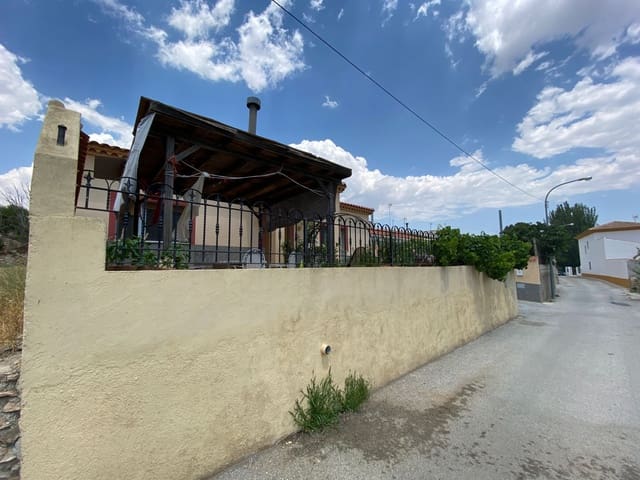 4 makuuhuone Huvila myytävänä paikassa Chirivel mukana uima-altaan 
autotalli - 165 990 € (Ref: 9603112)