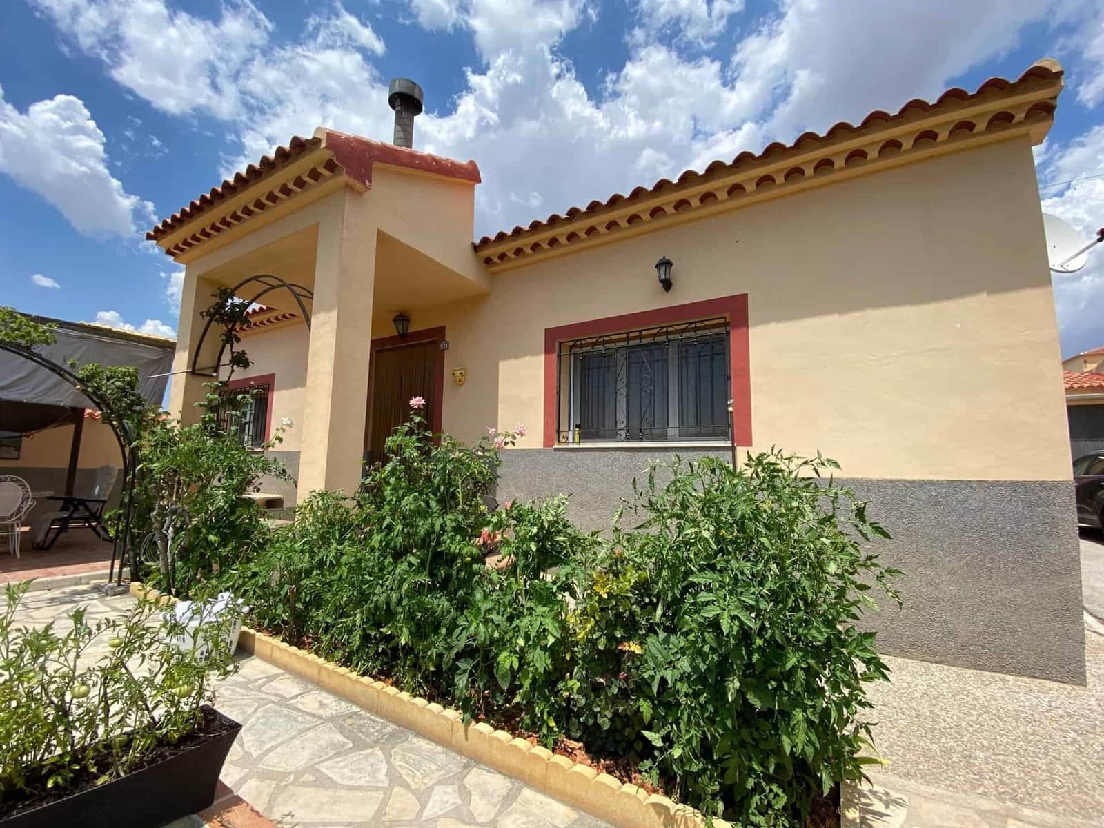 4 quarto Moradia para venda em Chirivel com piscina garagem - 165 990 € (Ref: 9603112)