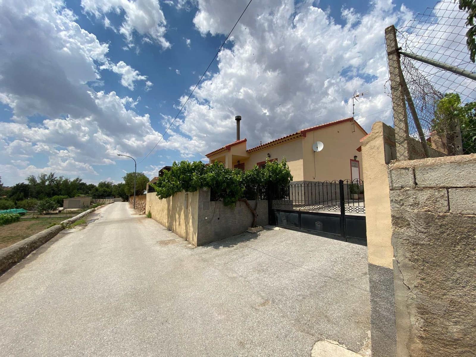 4 quarto Moradia para venda em Chirivel com piscina garagem - 165 990 € (Ref: 9603112)