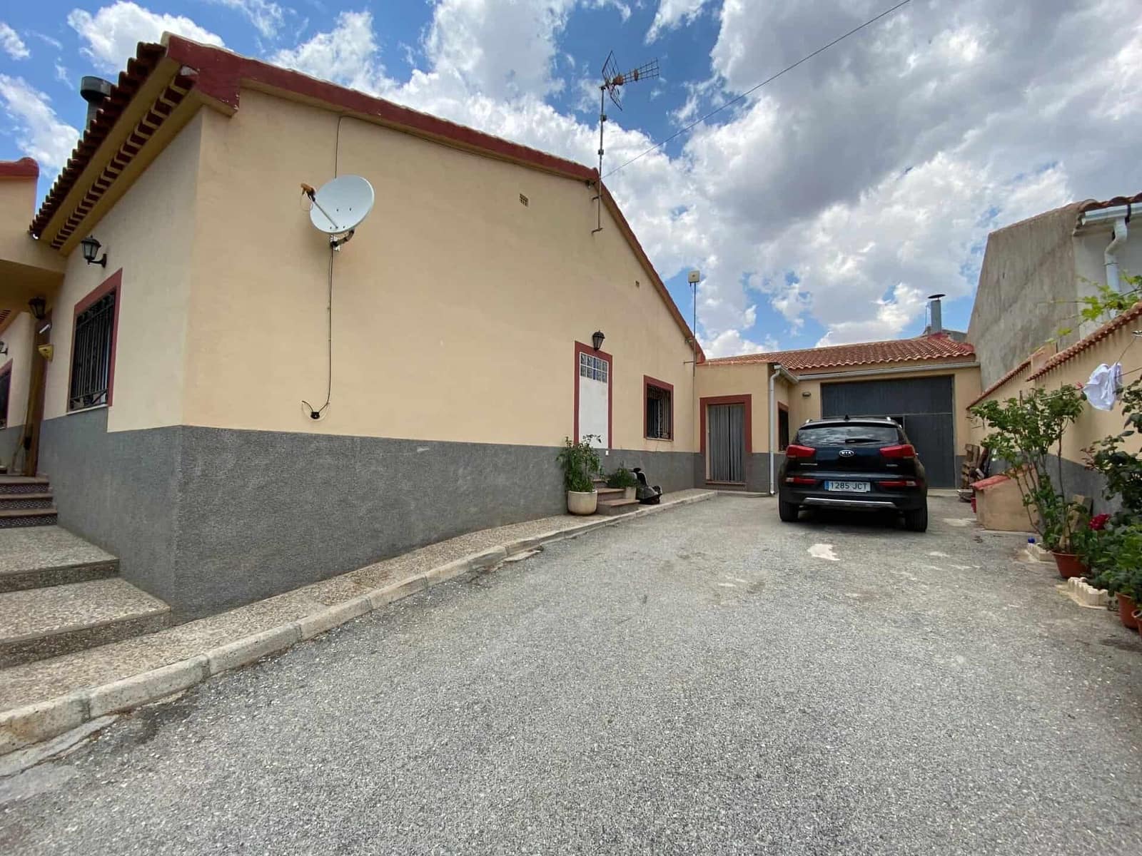 4 quarto Moradia para venda em Chirivel com piscina garagem - 165 990 € (Ref: 9603112)