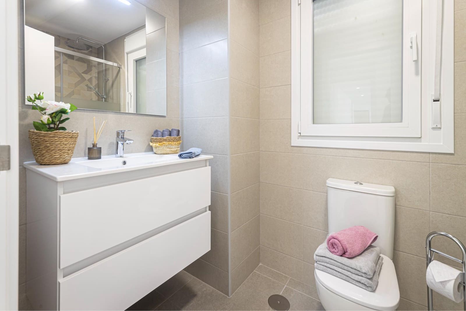 2 soveværelse Lejlighed til salg i La Manga del Mar Menor med swimmingpool garage - € 196.028 (Ref: 9603113)