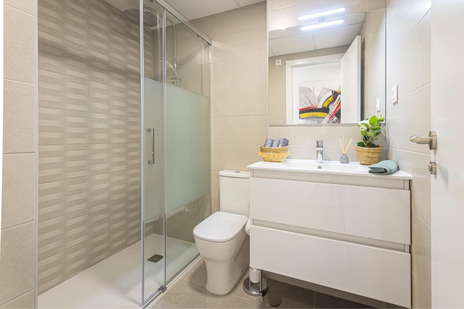 2 soveværelse Lejlighed til salg i La Manga del Mar Menor med swimmingpool garage - € 196.028 (Ref: 9603113)