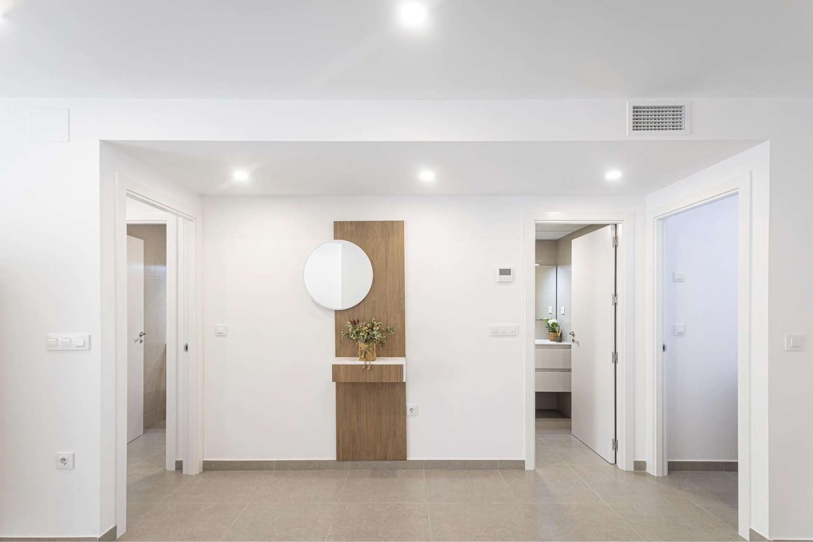 2 bedroom Apartment for sale in La Manga del Mar Menor with pool garage - € 196,028 (Ref: 9603113)