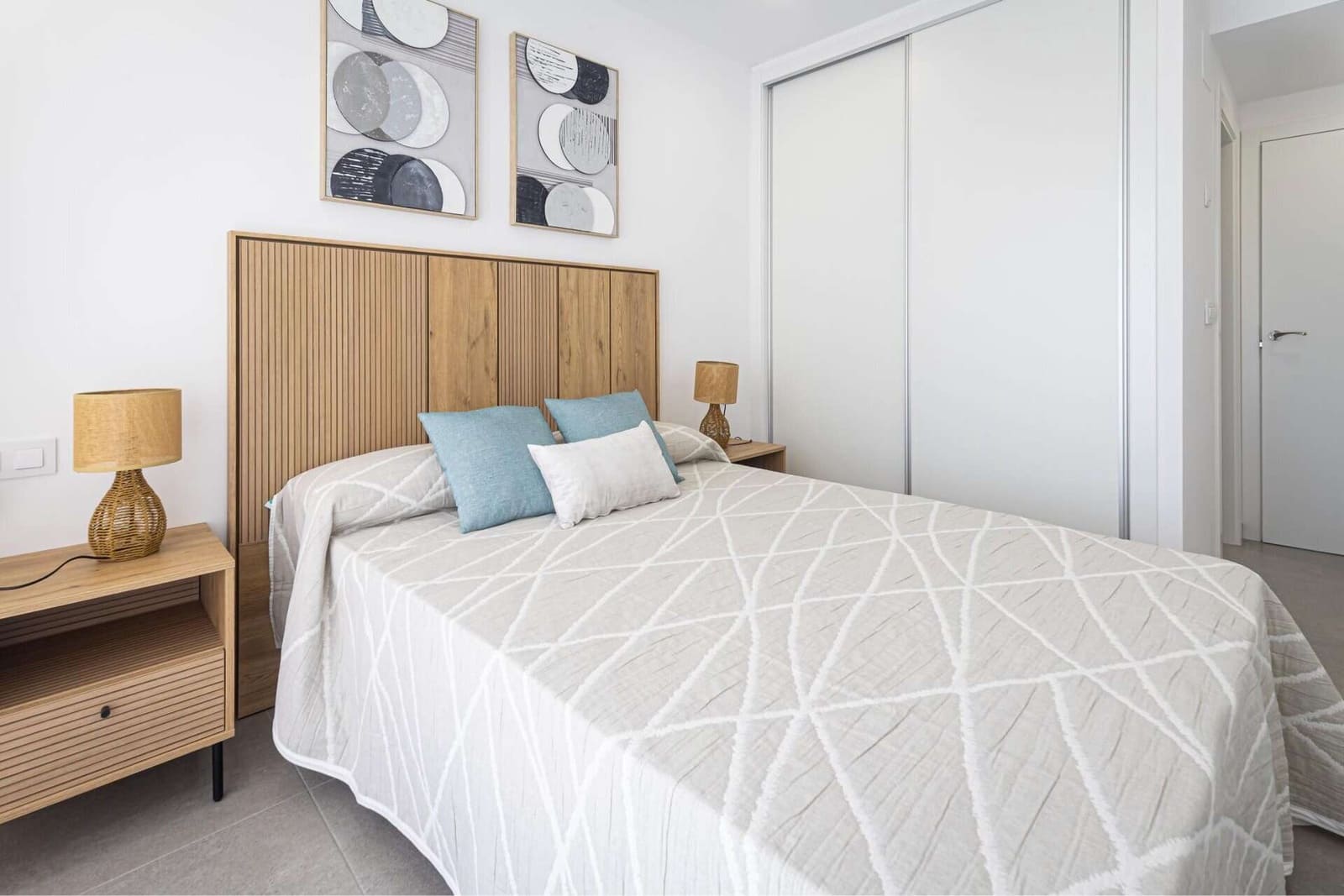 2 bedroom Apartment for sale in La Manga del Mar Menor with pool garage - € 196,028 (Ref: 9603113)