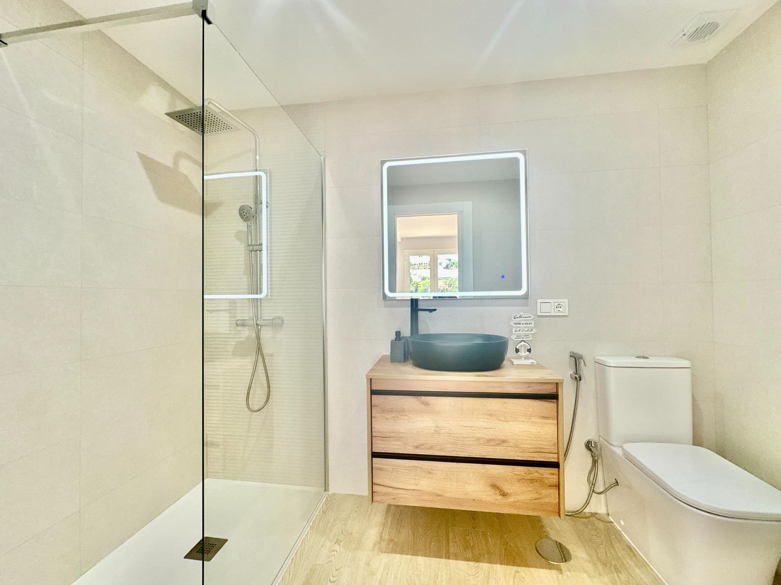 Apartamento de 2 habitaciones en Mojácar en venta con piscina garaje - 275.000 € (Ref: 9603114)