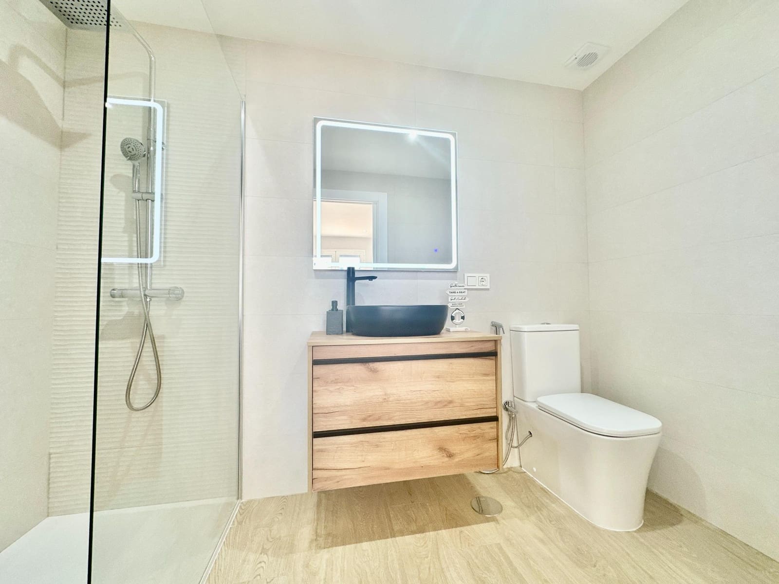 Apartamento de 2 habitaciones en Mojácar en venta con piscina garaje - 275.000 € (Ref: 9603114)