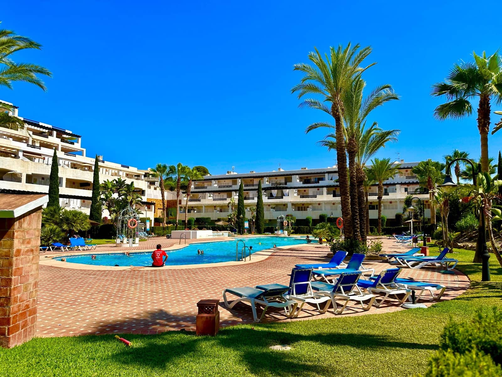 Apartamento de 2 habitaciones en Mojácar en venta con piscina garaje - 275.000 € (Ref: 9603114)