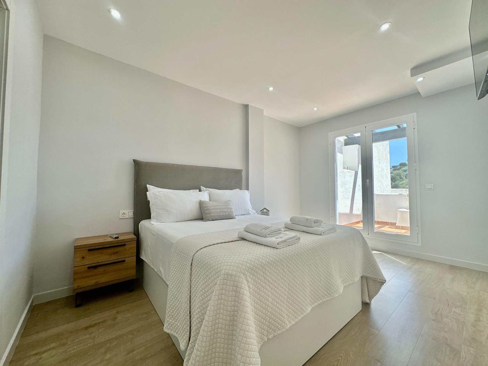 2 soverom Leilighet til salgs i Mojacar med svømmebasseng garasje - € 275 000 (Ref: 9603114)