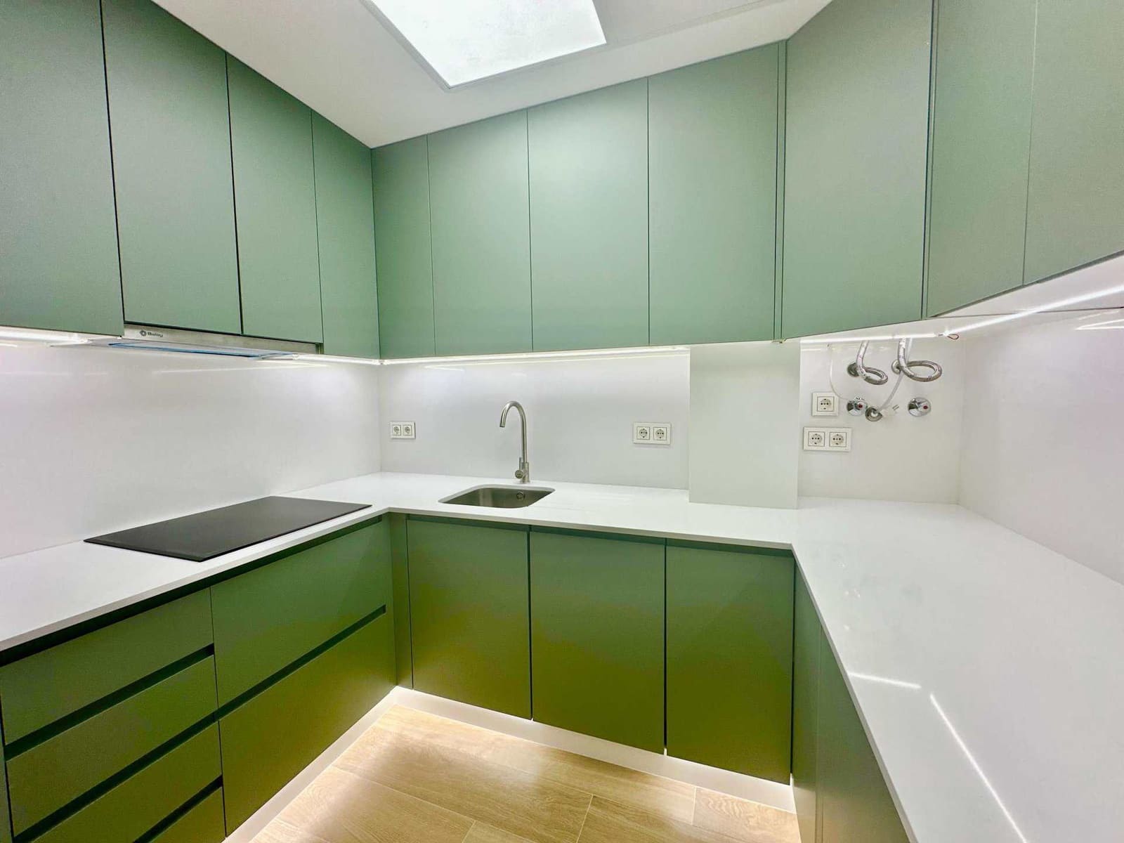 2 soverom Leilighet til salgs i Mojacar med svømmebasseng garasje - € 275 000 (Ref: 9603114)