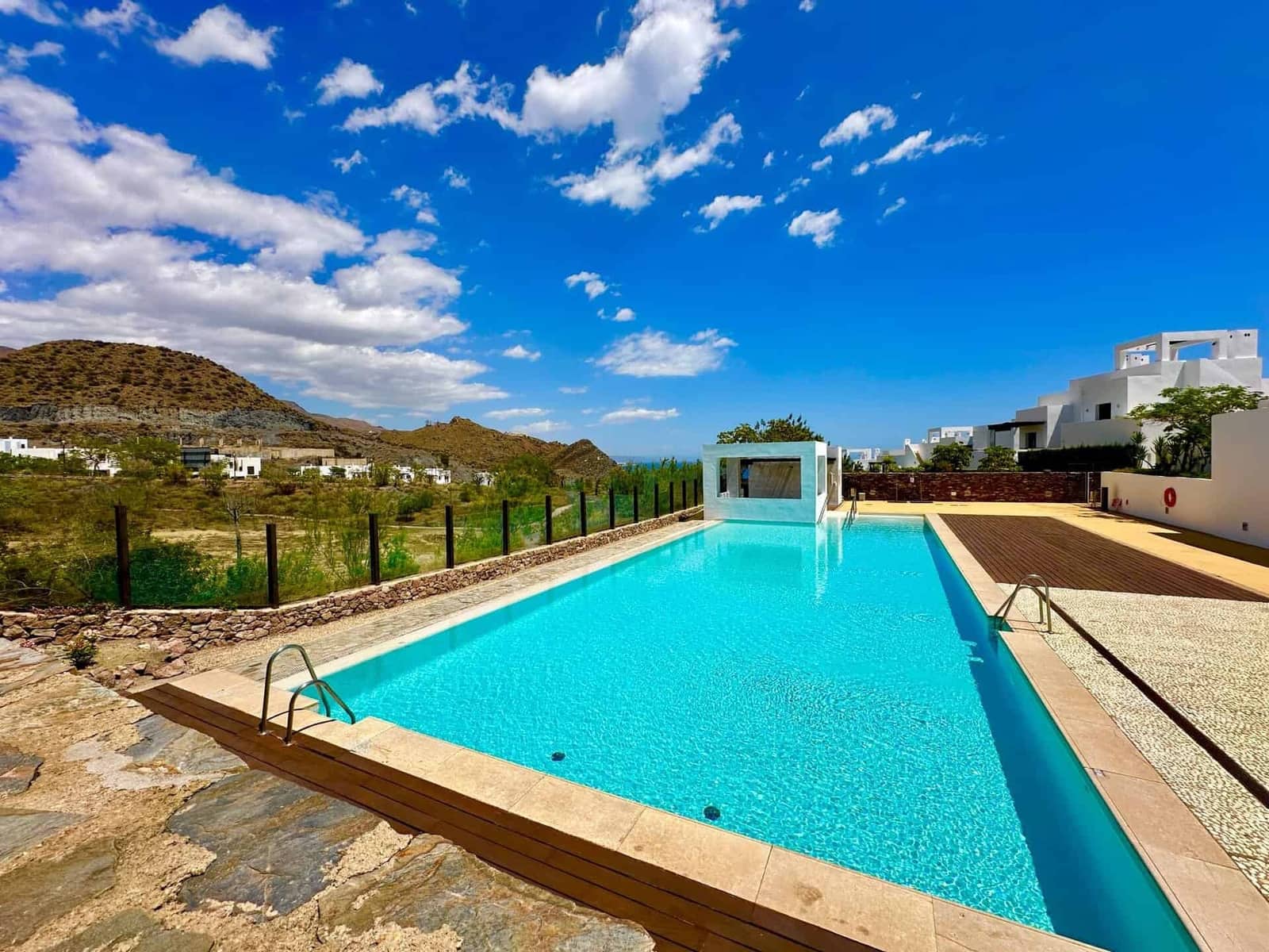 3 quarto Casa em Banda para arrendar em Mojacar com piscina garagem - 1 350 € (Ref: 9603120)