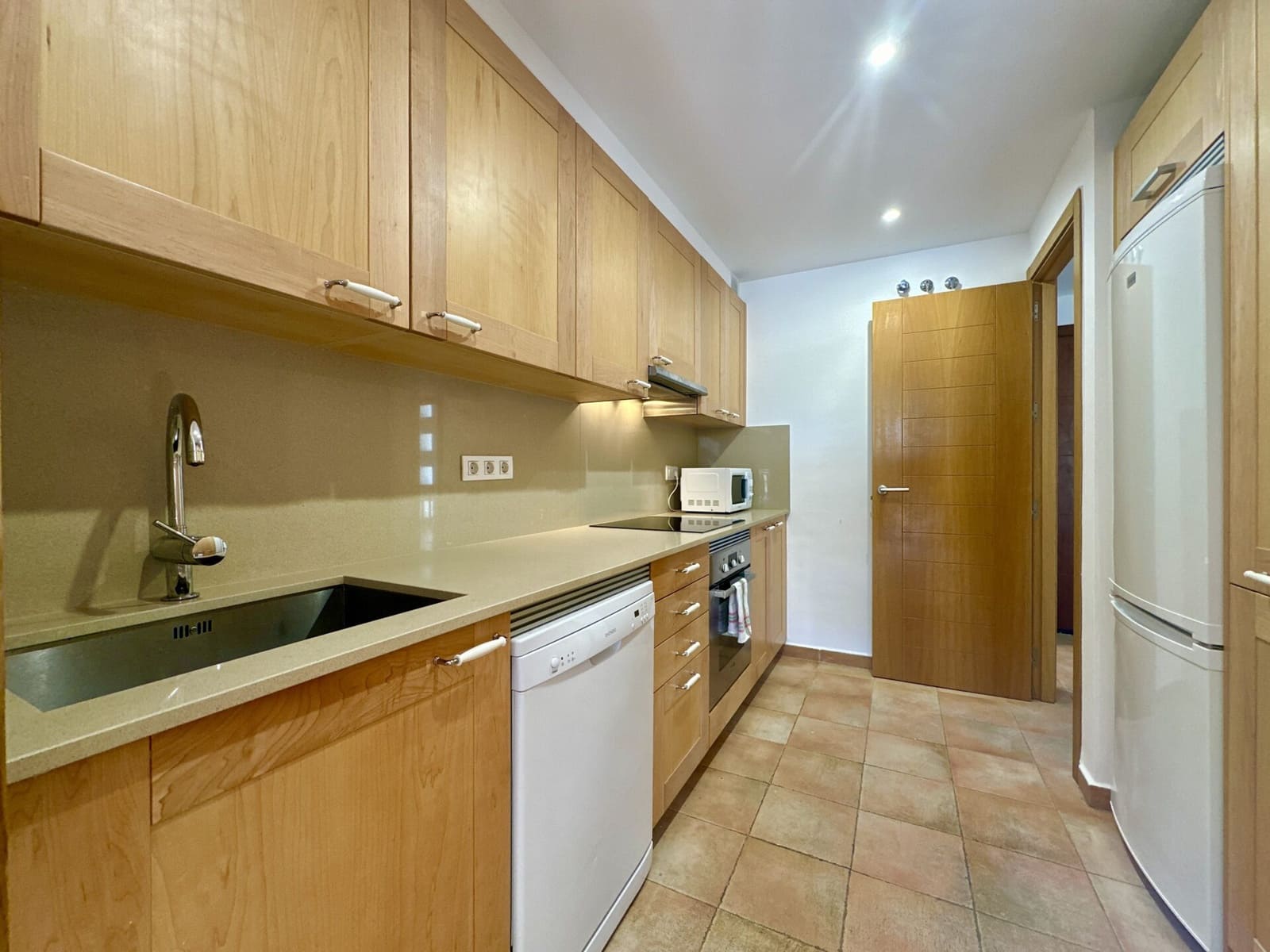 Chalet de 3 habitaciones en Mojácar en alquiler con piscina garaje - 1.450 € (Ref: 9603122)