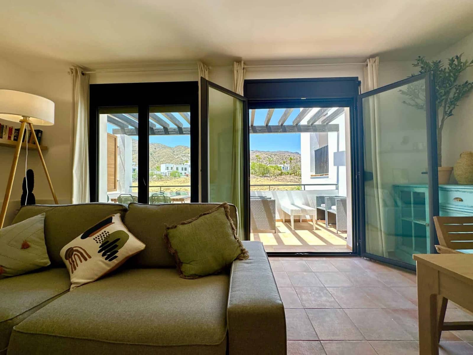 3 sovrum Villa att hyra i Mojacar med pool garage - 1 450 € (Ref: 9603122)