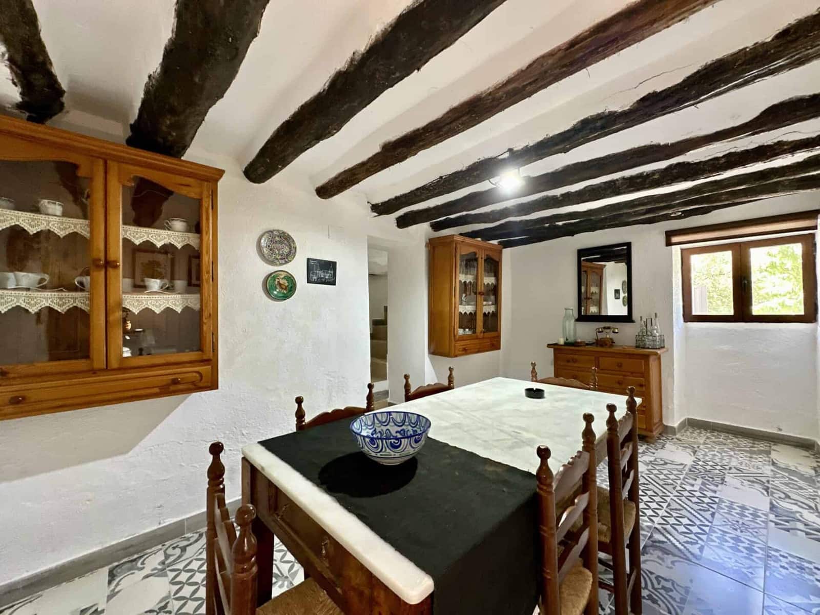 6 bedroom Villa for sale in Albox with garage - € 269,000 (Ref: 9603123)