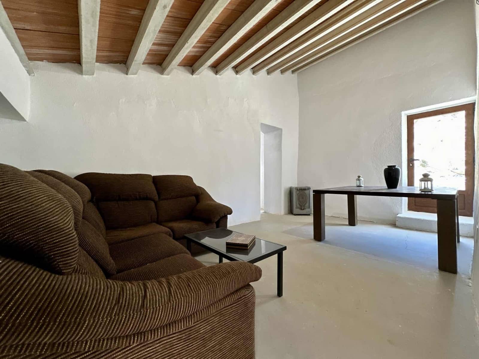 6 bedroom Villa for sale in Albox with garage - € 269,000 (Ref: 9603123)