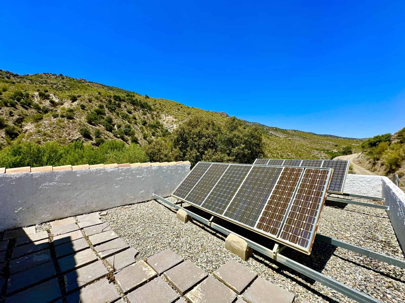 6 bedroom Villa for sale in Albox with garage - € 269,000 (Ref: 9603123)