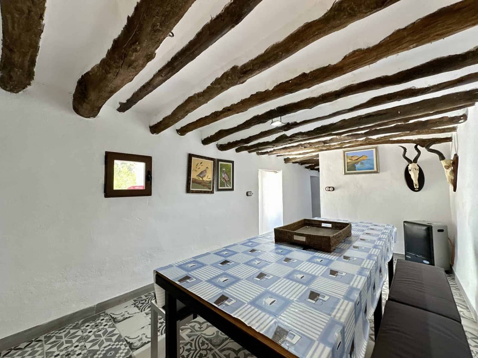 6 bedroom Villa for sale in Albox with garage - € 269,000 (Ref: 9603123)