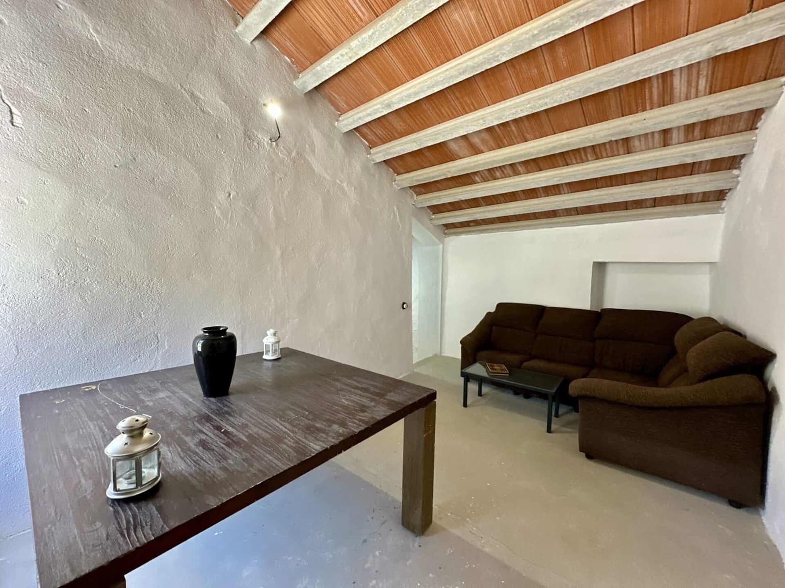 6 bedroom Villa for sale in Albox with garage - € 269,000 (Ref: 9603123)