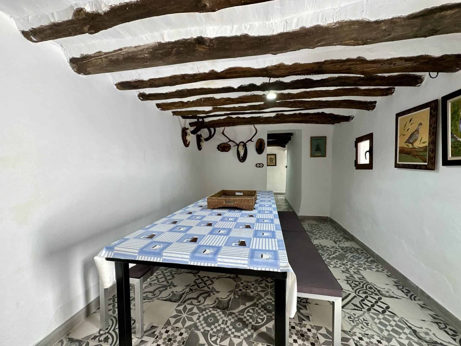 6 bedroom Villa for sale in Albox with garage - € 269,000 (Ref: 9603123)