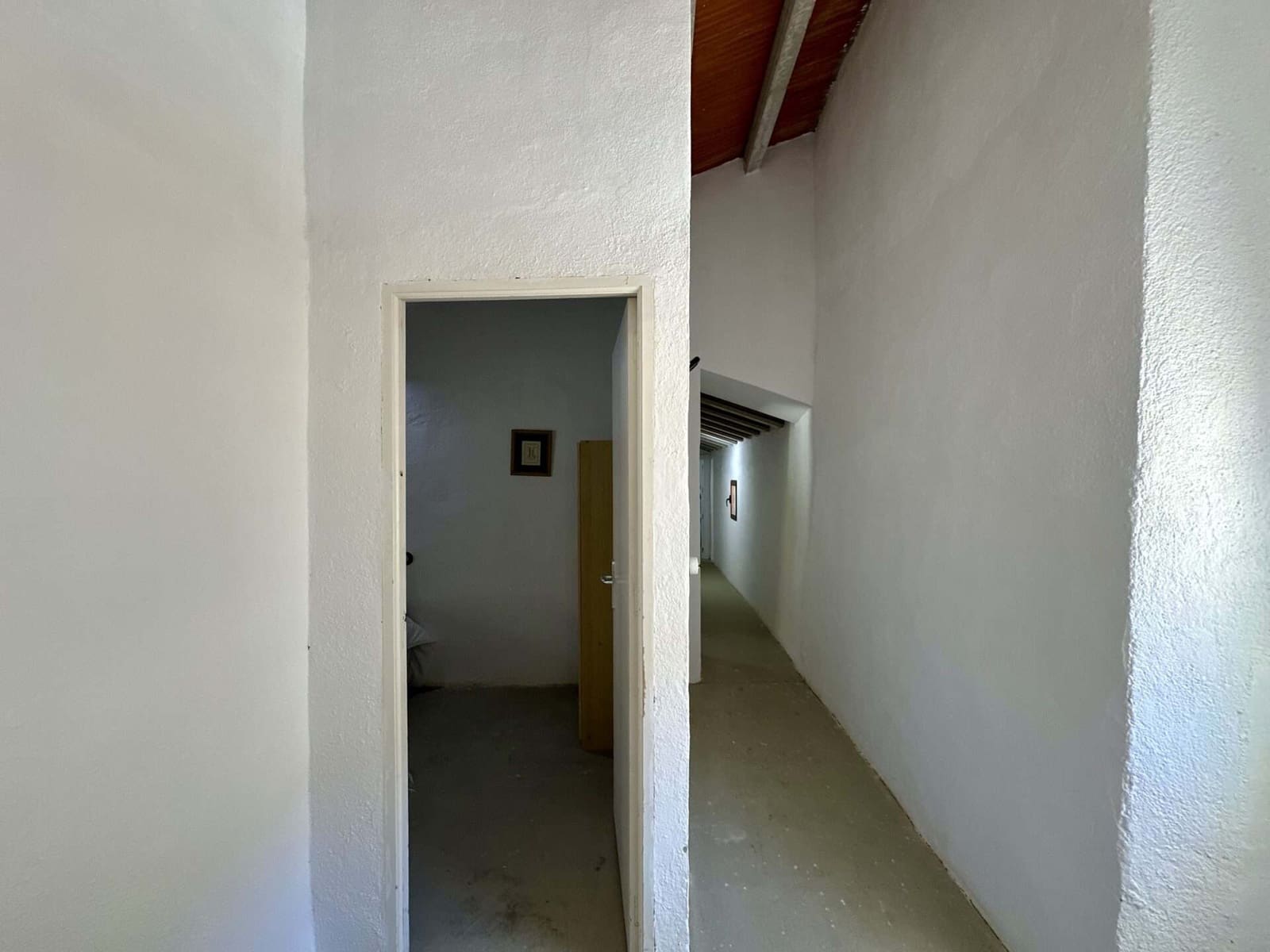 6 bedroom Villa for sale in Albox with garage - € 269,000 (Ref: 9603123)