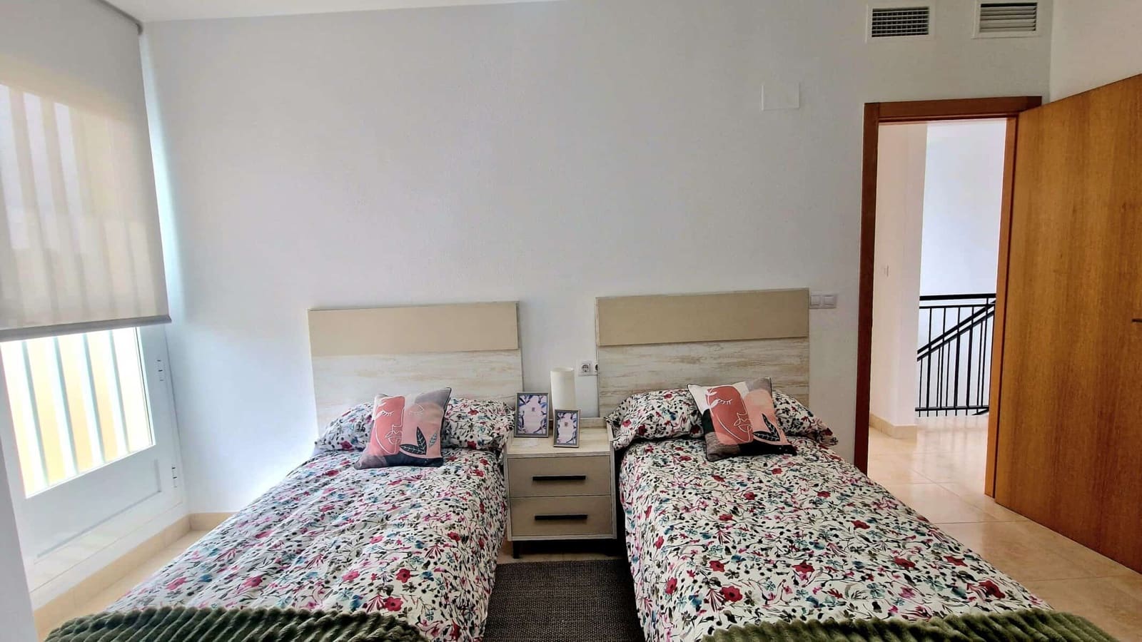 3 bedroom Villa for sale in Lorca with garage - € 329,000 (Ref: 9603128)