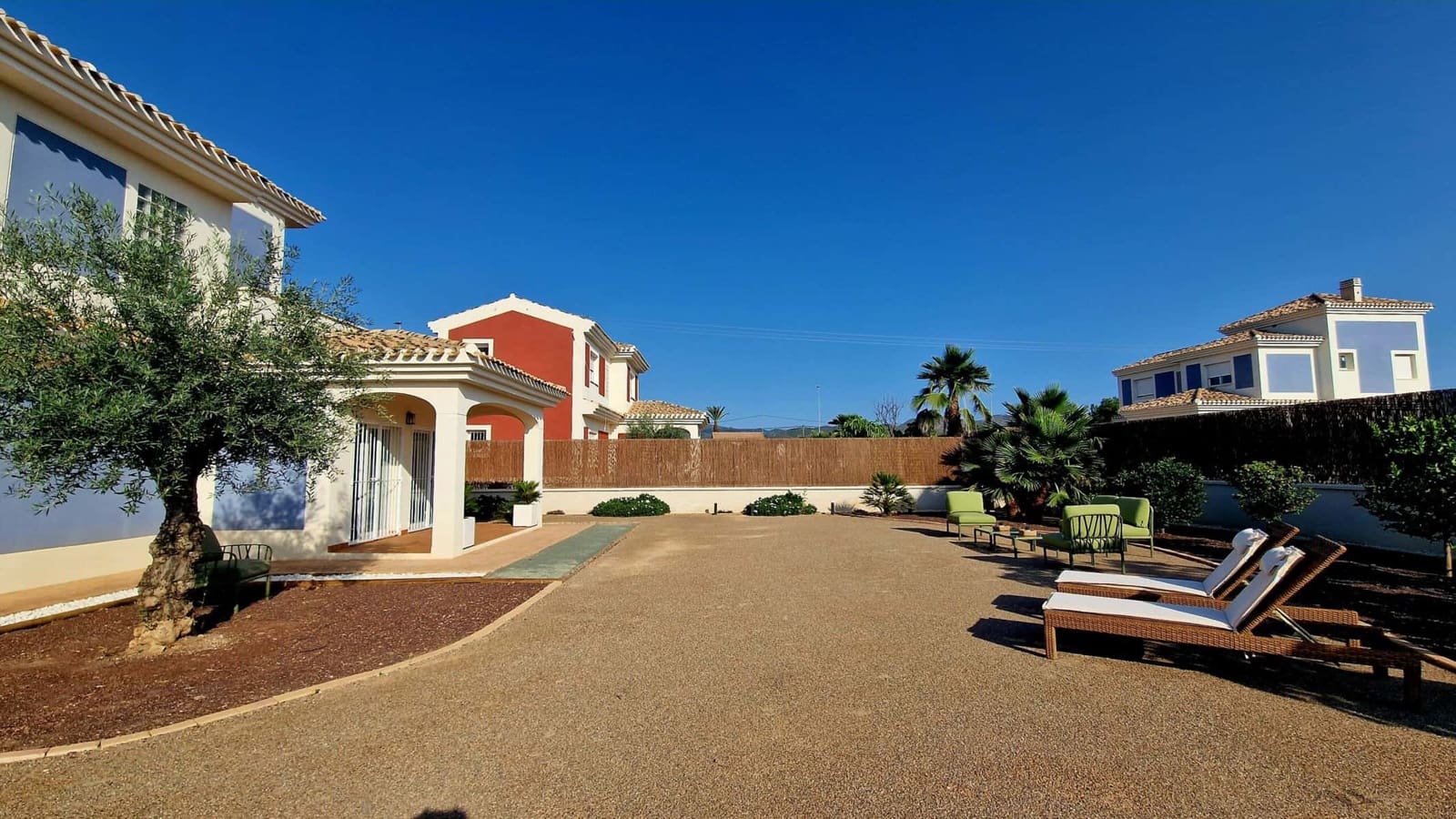 3 bedroom Villa for sale in Lorca with garage - € 329,000 (Ref: 9603128)