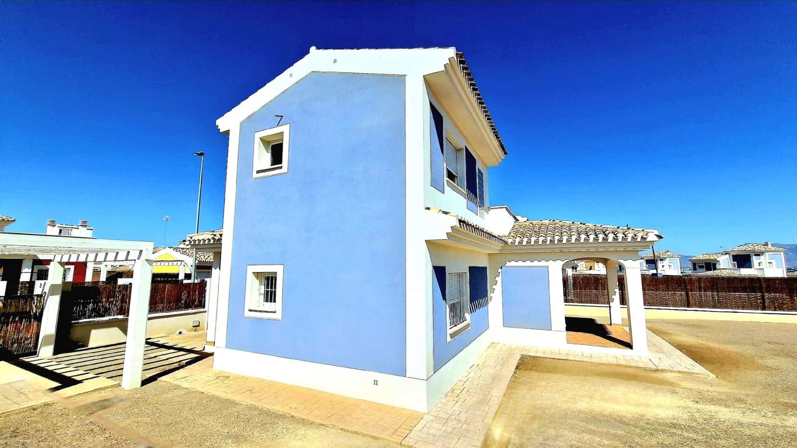 3 bedroom Villa for sale in Lorca with garage - € 329,000 (Ref: 9603128)