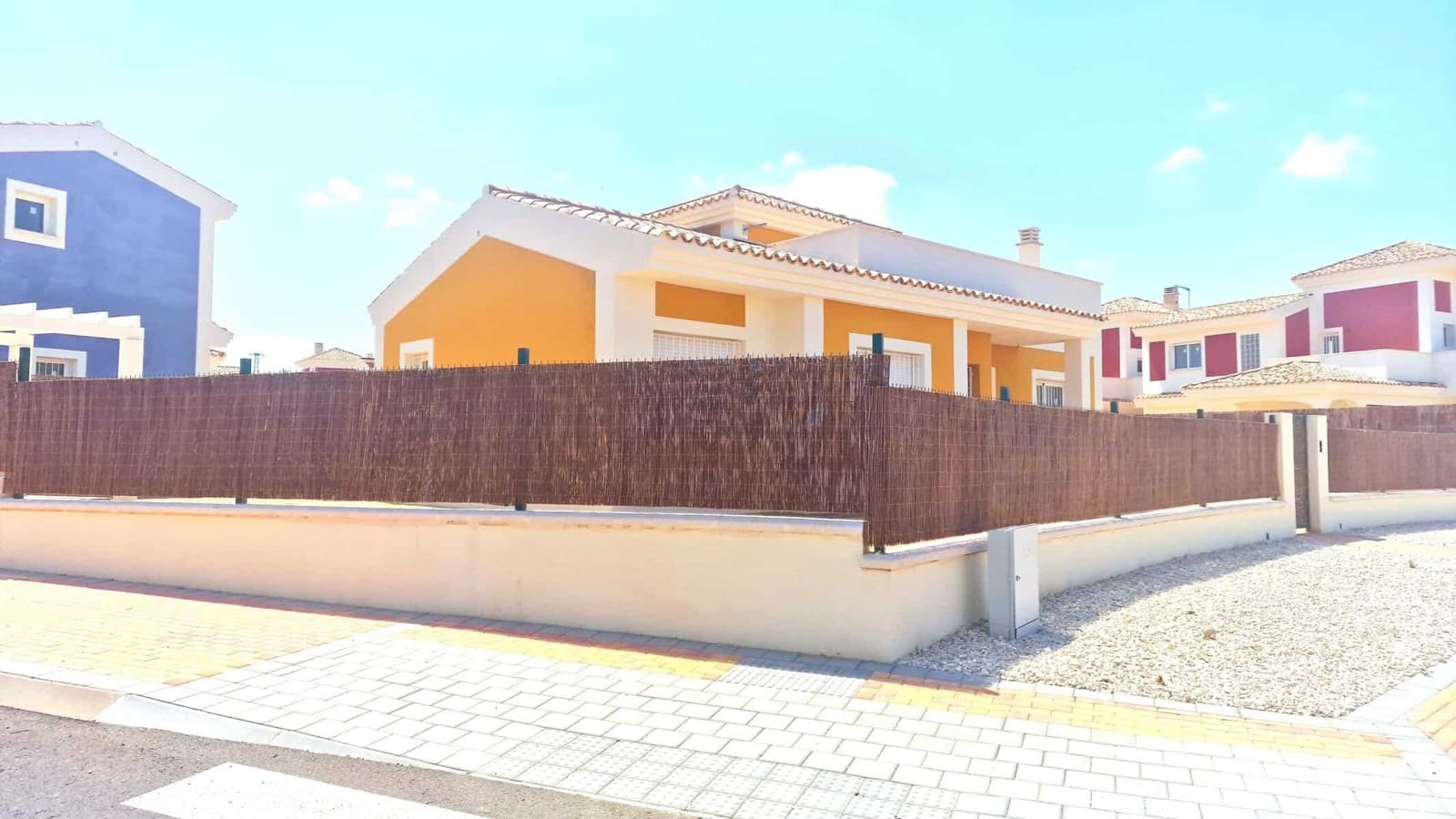 3 bedroom Villa for sale in Lorca with pool garage - € 315,000 (Ref: 9603129)