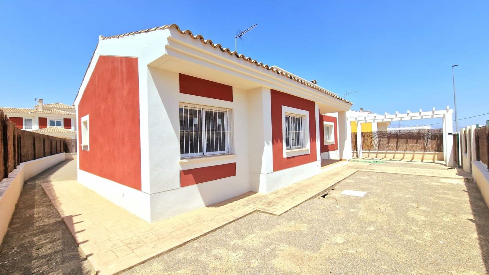 3 bedroom Villa for sale in Lorca with pool garage - € 315,000 (Ref: 9603129)