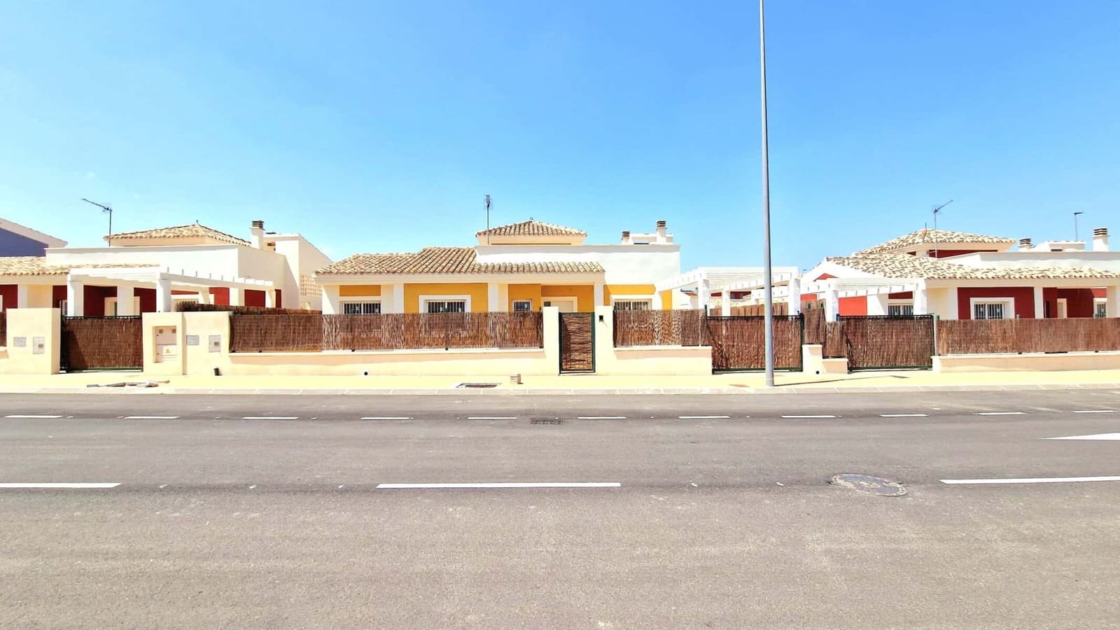 3 bedroom Villa for sale in Lorca with pool garage - € 315,000 (Ref: 9603129)