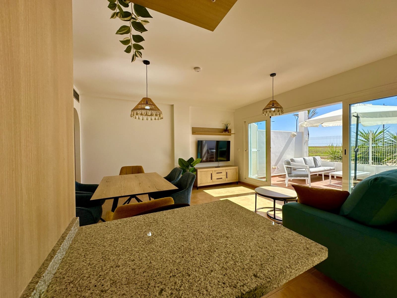 Bungalow de 3 habitaciones en Mojácar en alquiler con piscina garaje - 1.395 € (Ref: 9603131)