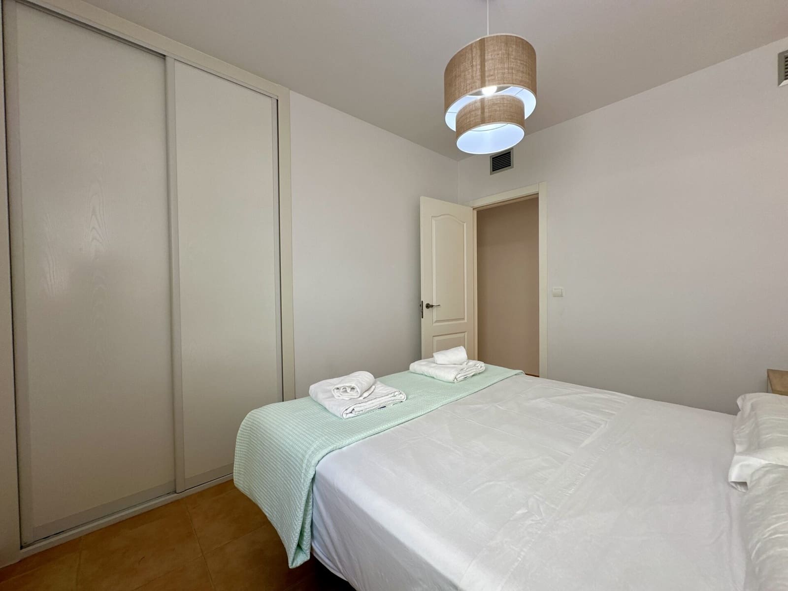 Bungalow de 3 habitaciones en Mojácar en alquiler con piscina garaje - 1.395 € (Ref: 9603131)