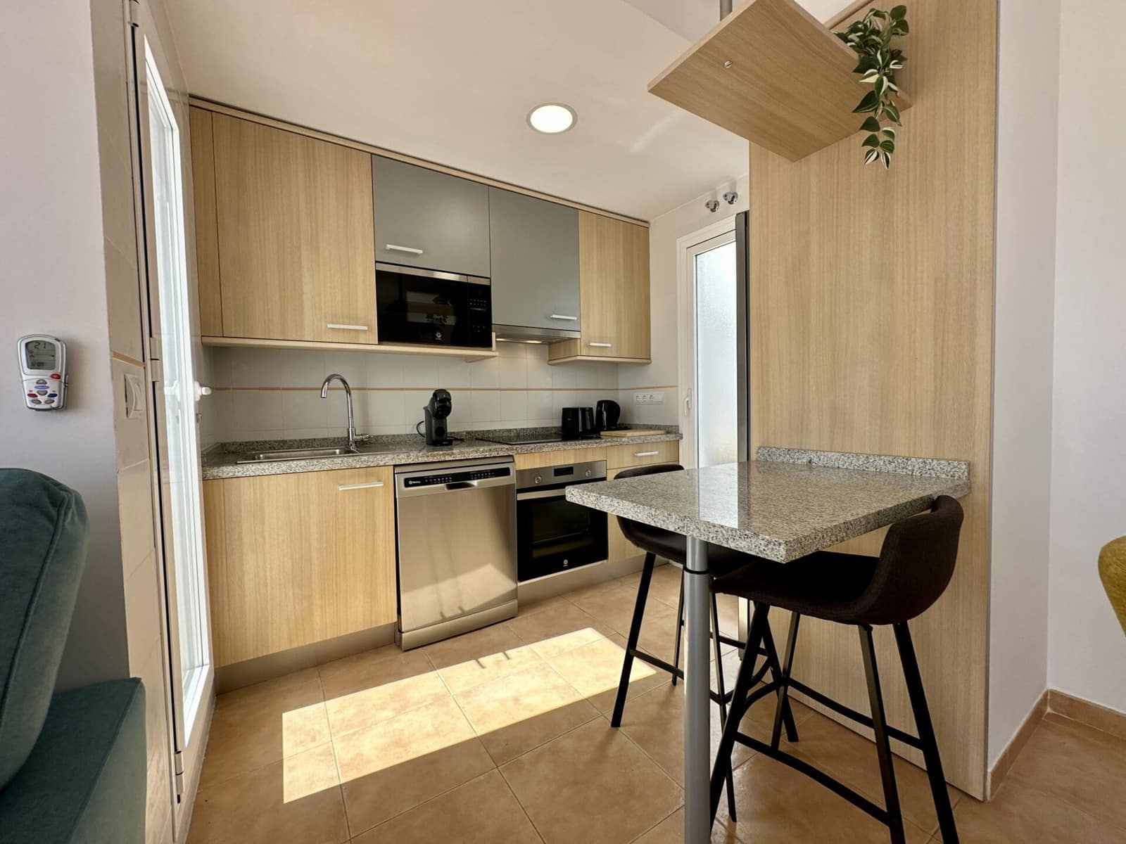 Bungalow de 3 habitaciones en Mojácar en alquiler con piscina garaje - 1.395 € (Ref: 9603131)