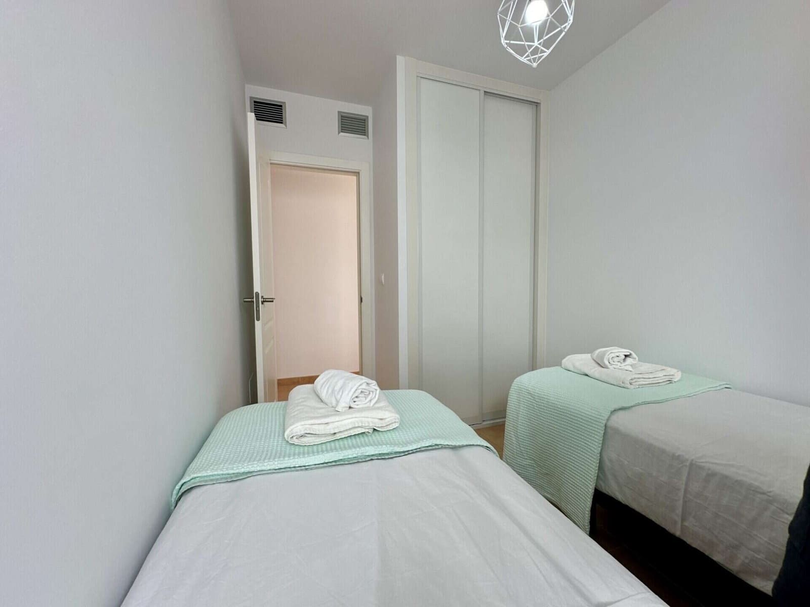 3 sovrum Bungalow att hyra i Mojacar med pool garage - 1 395 € (Ref: 9603131)