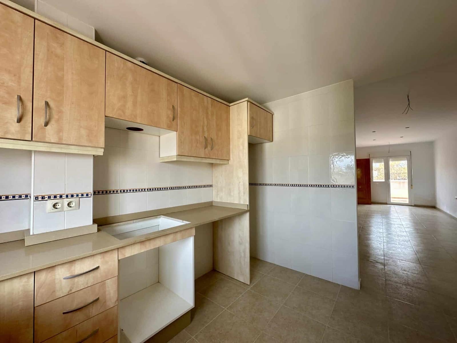 2 bedroom Penthouse for sale in Turre with garage - € 72,000 (Ref: 9603132)