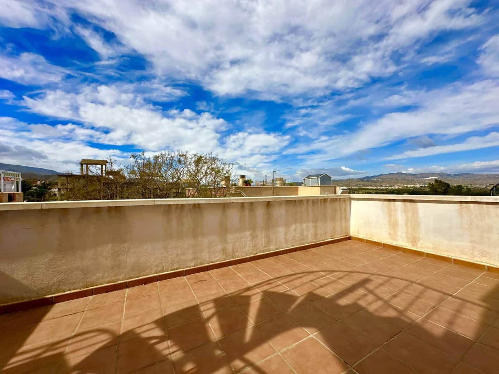 2 bedroom Penthouse for sale in Turre with garage - € 72,000 (Ref: 9603132)