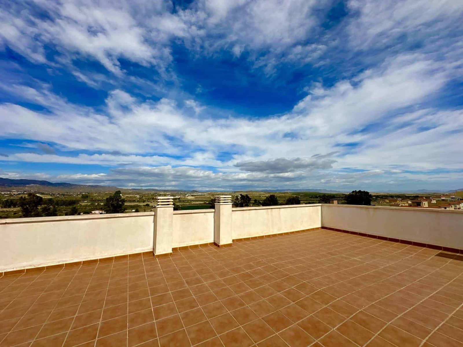 2 bedroom Penthouse for sale in Turre with garage - € 72,000 (Ref: 9603132)
